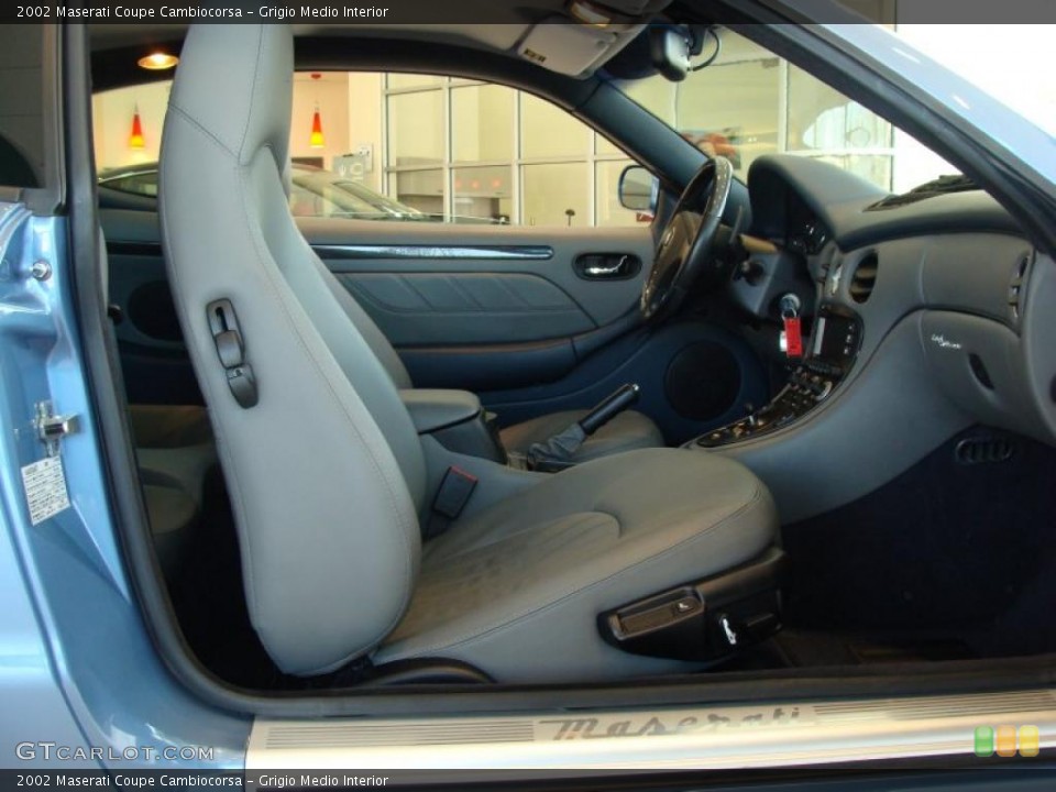 Grigio Medio Interior Photo for the 2002 Maserati Coupe Cambiocorsa #45362518