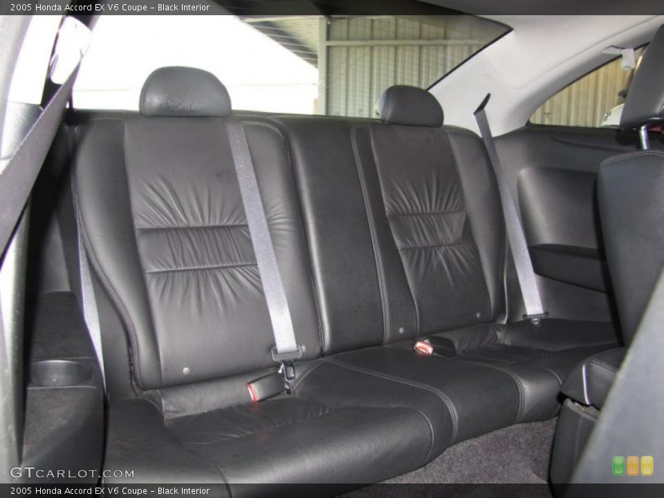 Black Interior Photo for the 2005 Honda Accord EX V6 Coupe #45365079