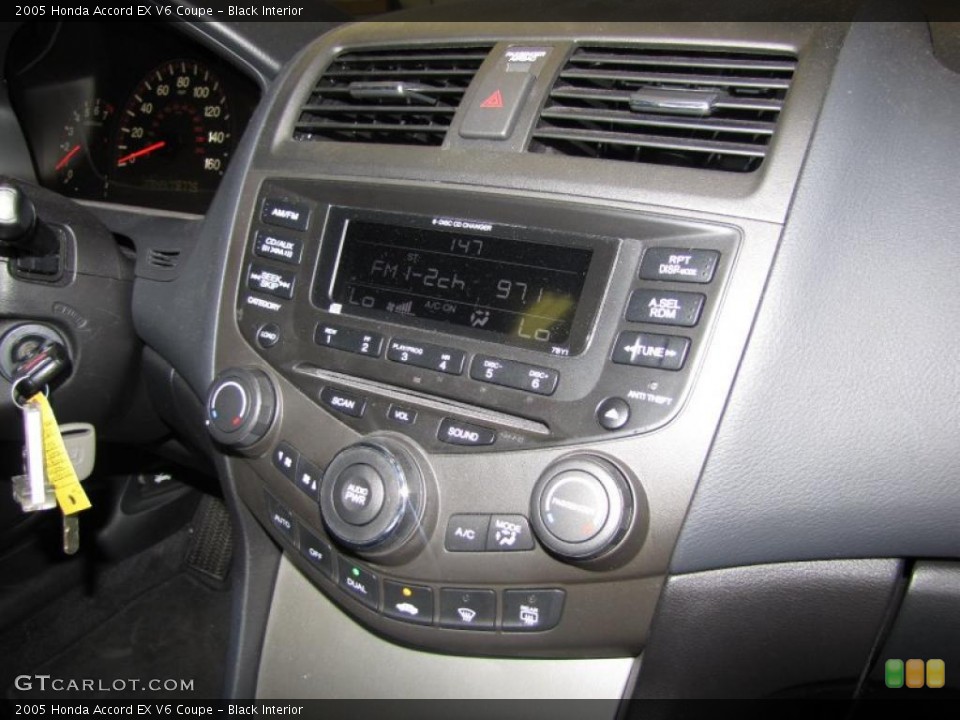 Black Interior Controls for the 2005 Honda Accord EX V6 Coupe #45365131