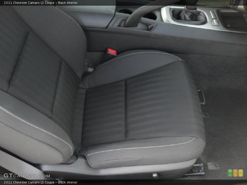 Black Interior Photo for the 2011 Chevrolet Camaro LS Coupe #45366871