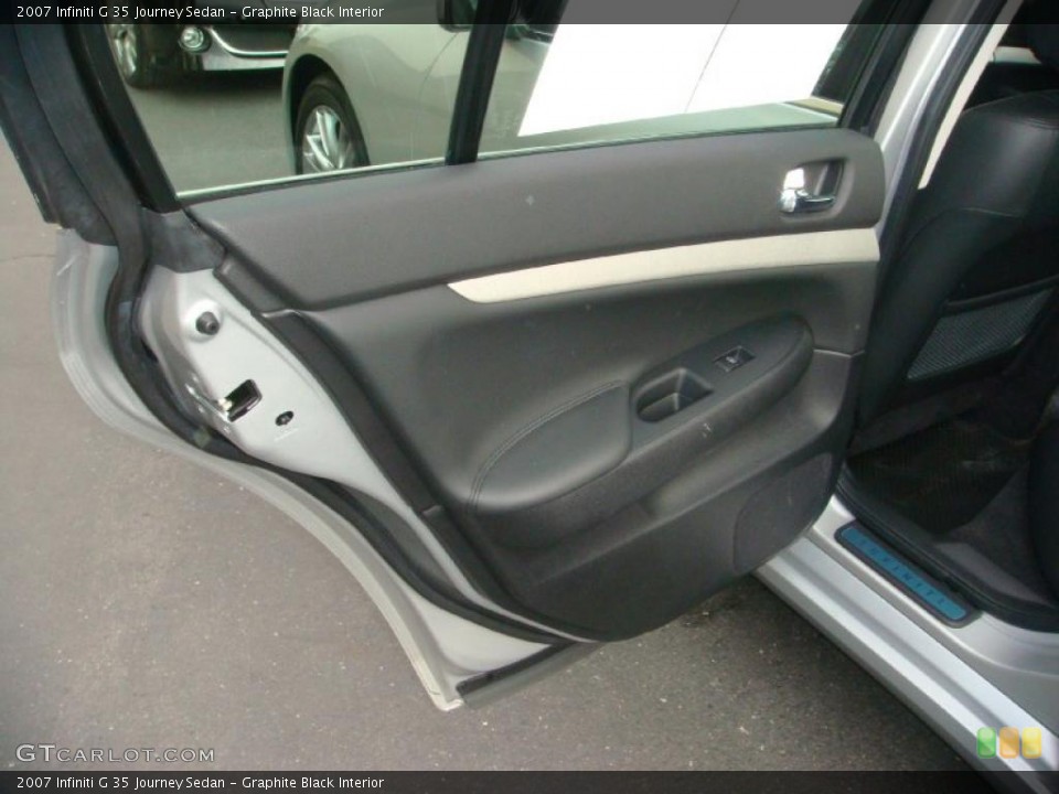 Graphite Black Interior Door Panel for the 2007 Infiniti G 35 Journey Sedan #45367835