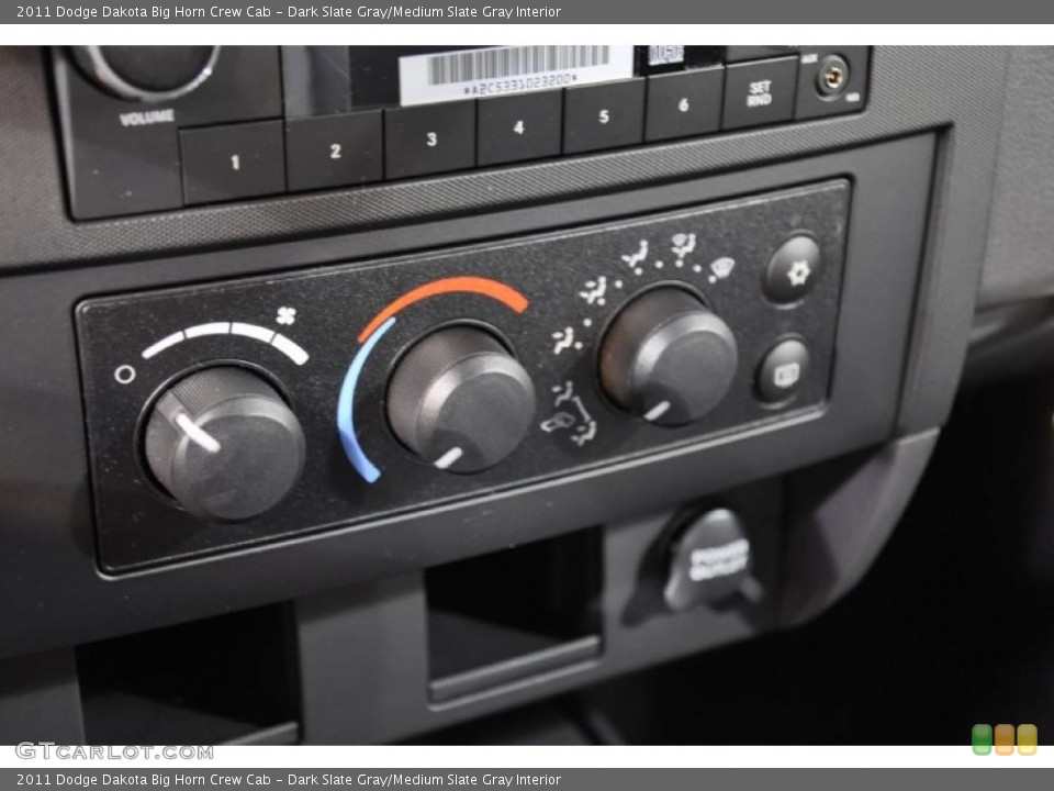 Dark Slate Gray/Medium Slate Gray Interior Controls for the 2011 Dodge Dakota Big Horn Crew Cab #45367935