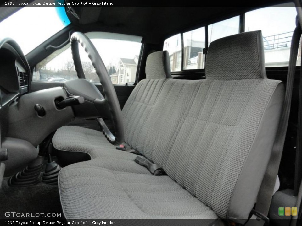 Gray Interior Photo for the 1993 Toyota Pickup Deluxe Regular Cab 4x4 #45372512