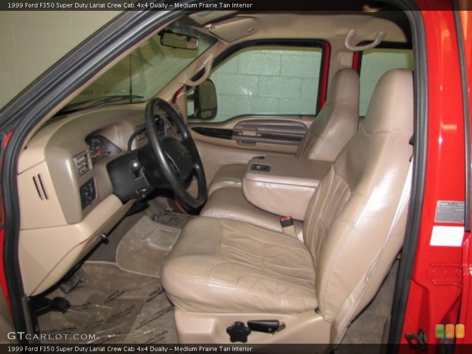 Medium Prairie Tan Interior Photo for the 1999 Ford F350 Super Duty Lariat Crew Cab 4x4 Dually #45376557