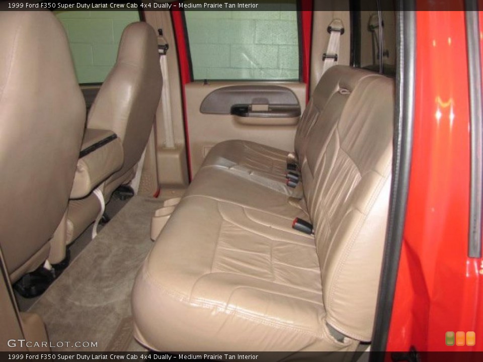 Medium Prairie Tan Interior Photo for the 1999 Ford F350 Super Duty Lariat Crew Cab 4x4 Dually #45376565