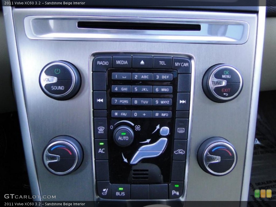 Sandstone Beige Interior Controls for the 2011 Volvo XC60 3.2 #45379730