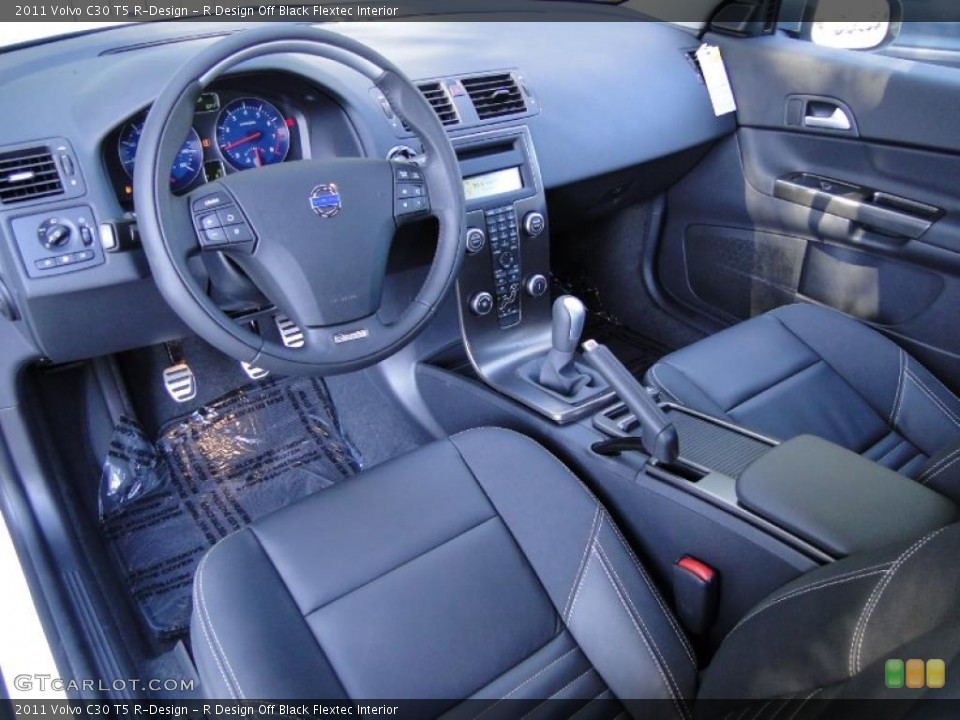 R Design Off Black Flextec 2011 Volvo C30 Interiors