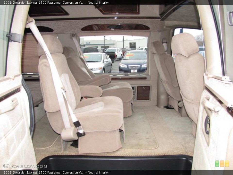 Neutral Interior Photo for the 2002 Chevrolet Express 1500 Passenger Conversion Van #45380518