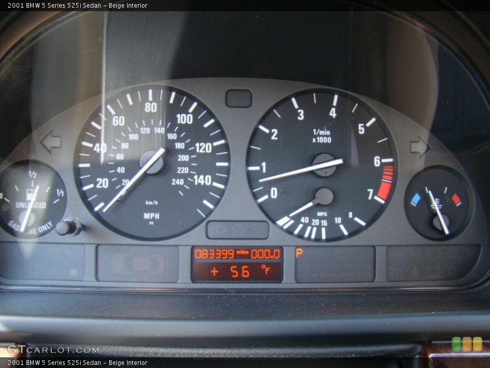 Beige Interior Gauges for the 2001 BMW 5 Series 525i Sedan #45383054
