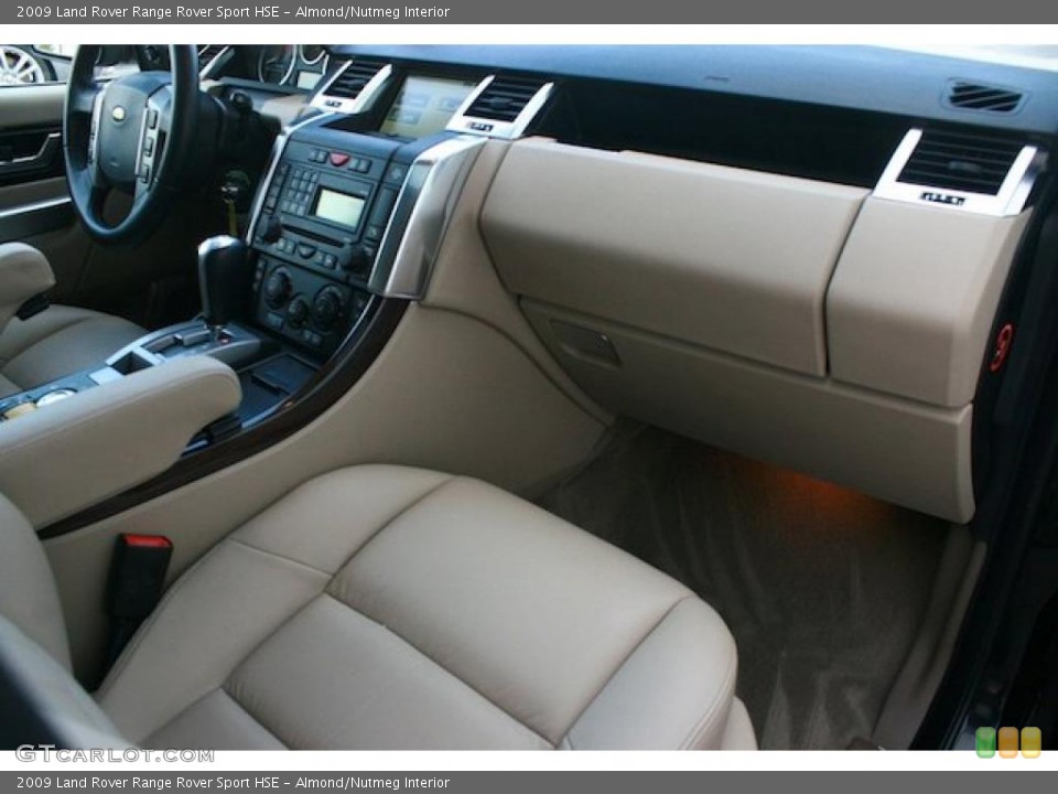 Almond/Nutmeg Interior Photo for the 2009 Land Rover Range Rover Sport HSE #45386427