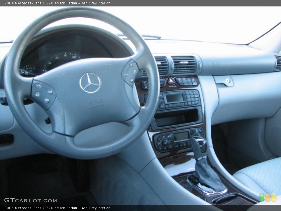 Ash Grey Interior Photo for the 2004 Mercedes-Benz C 320 4Matic Sedan #45391081