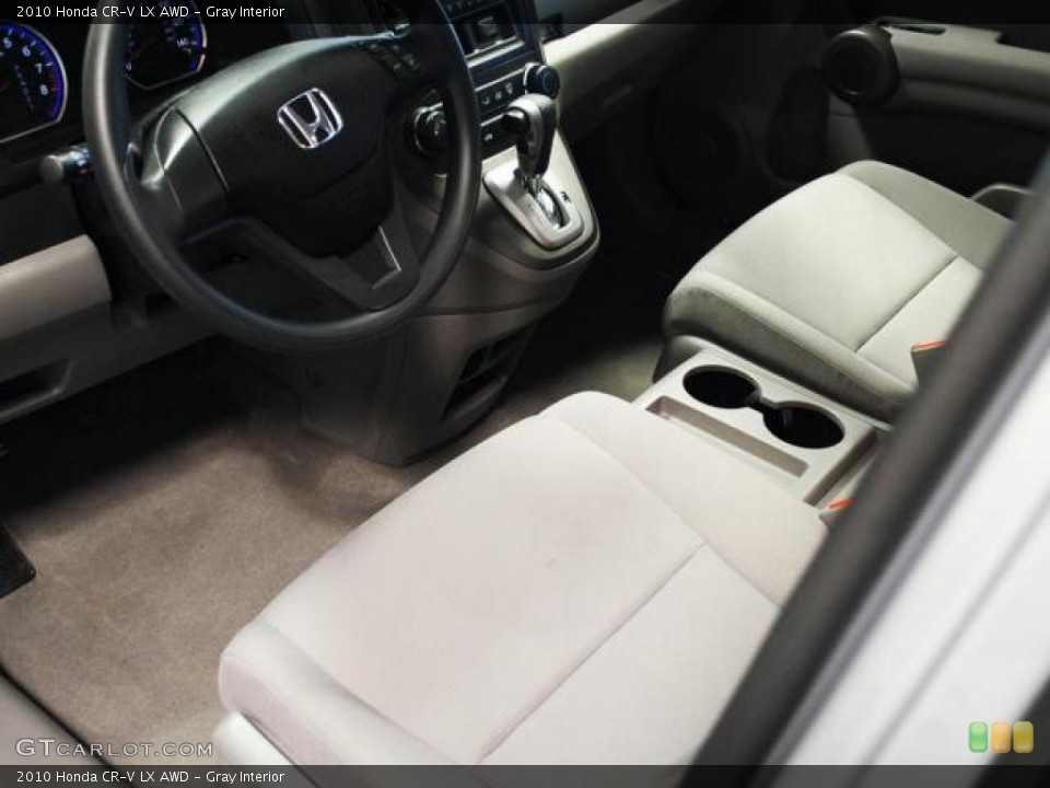 Gray Interior Photo for the 2010 Honda CR-V LX AWD #45399210