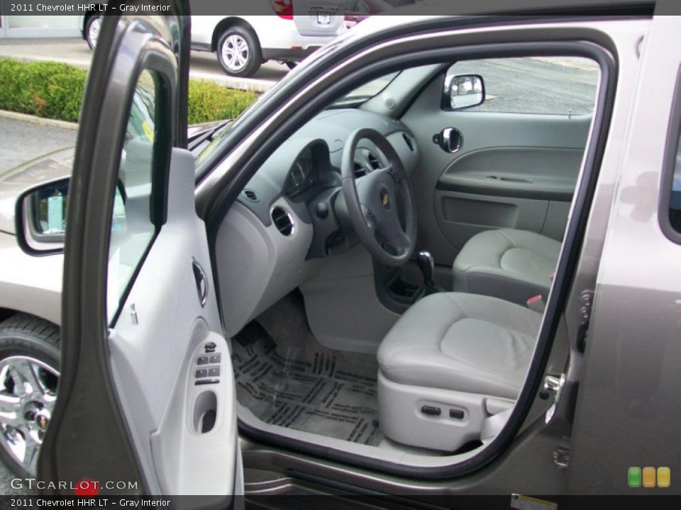 Gray Interior Photo for the 2011 Chevrolet HHR LT #45401478