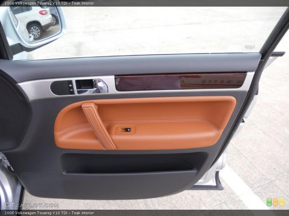 Teak Interior Door Panel for the 2006 Volkswagen Touareg V10 TDI #45415433