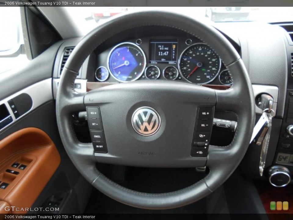 Teak Interior Steering Wheel for the 2006 Volkswagen Touareg V10 TDI #45415708