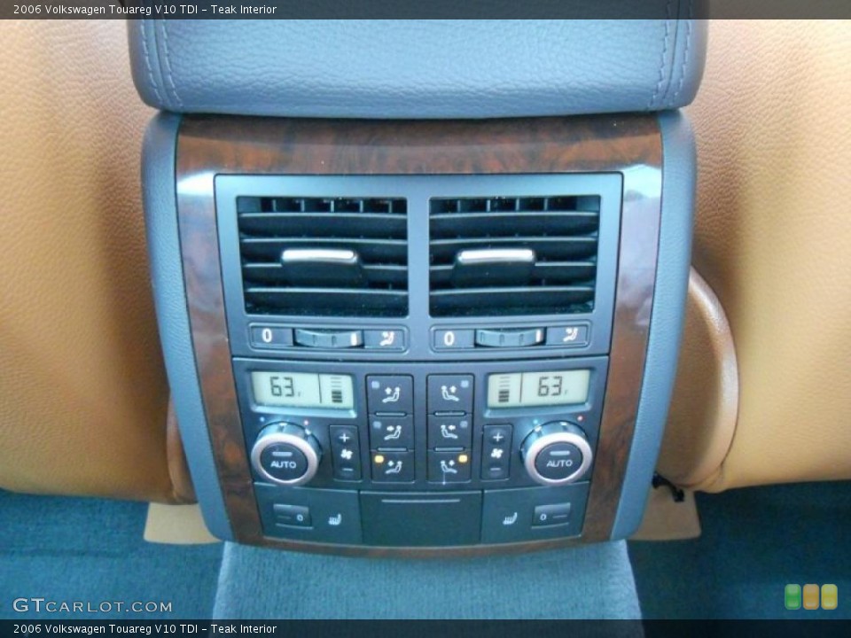 Teak Interior Controls for the 2006 Volkswagen Touareg V10 TDI #45415728