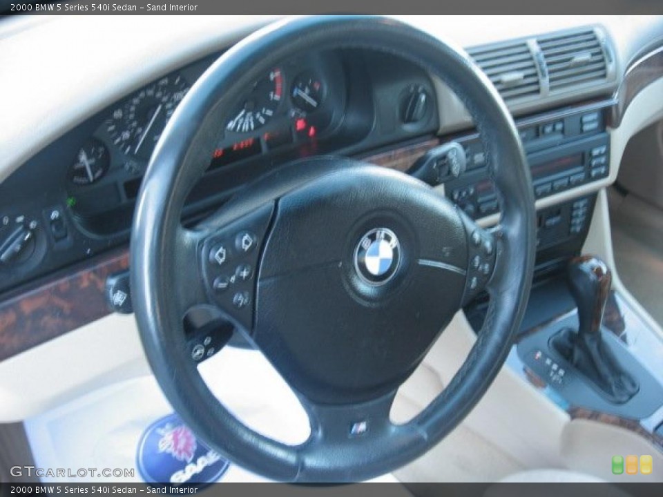 Sand Interior Steering Wheel for the 2000 BMW 5 Series 540i Sedan #45416008