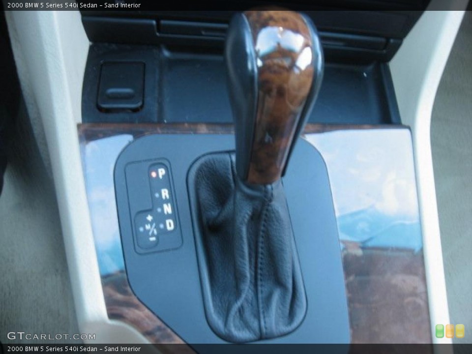 Sand Interior Transmission for the 2000 BMW 5 Series 540i Sedan #45416268