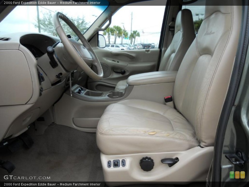 Medium Parchment Interior Photo for the 2000 Ford Expedition Eddie Bauer #45416536
