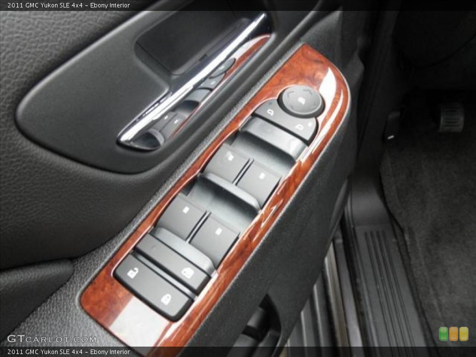 Ebony Interior Controls for the 2011 GMC Yukon SLE 4x4 #45423759