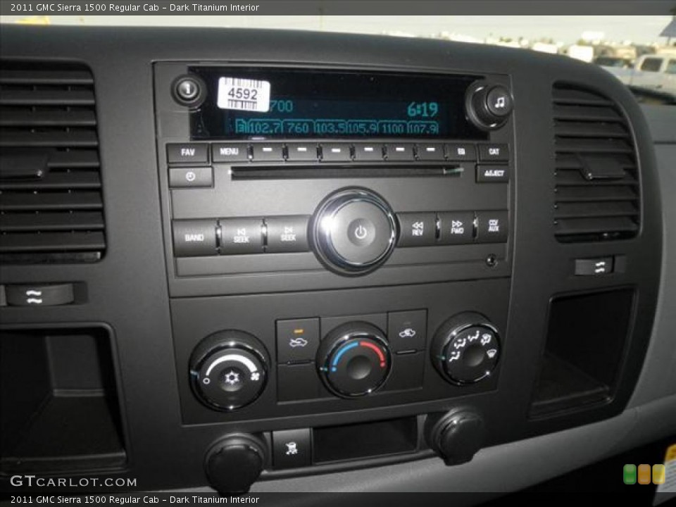 Dark Titanium Interior Controls for the 2011 GMC Sierra 1500 Regular Cab #45424143