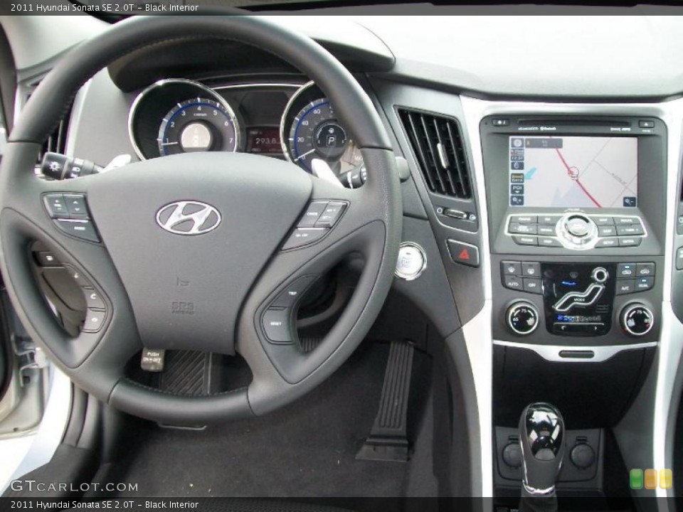 Black Interior Controls for the 2011 Hyundai Sonata SE 2.0T #45425691