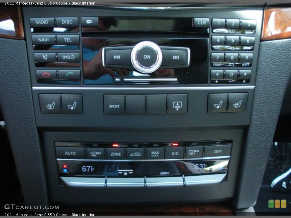 Black Interior Controls for the 2011 Mercedes-Benz E 550 Coupe #45435406