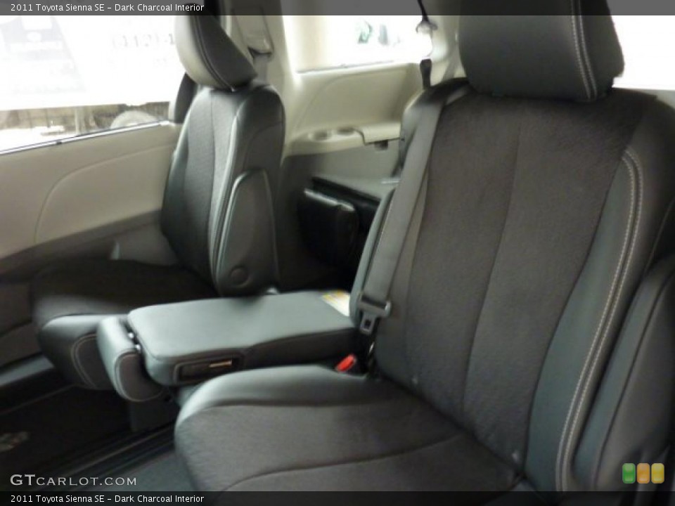 Dark Charcoal Interior Photo for the 2011 Toyota Sienna SE #45438791