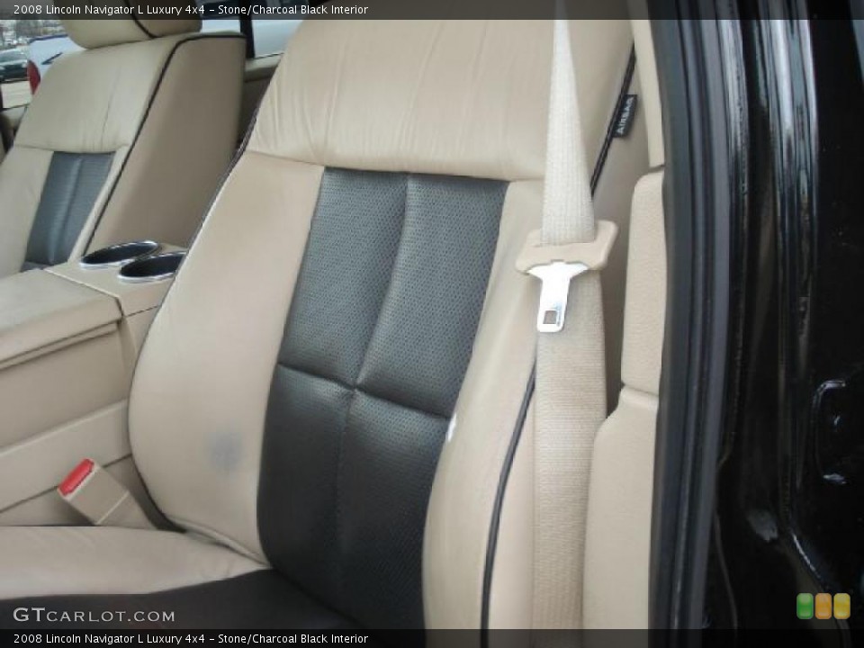 Stone/Charcoal Black Interior Photo for the 2008 Lincoln Navigator L Luxury 4x4 #45441722