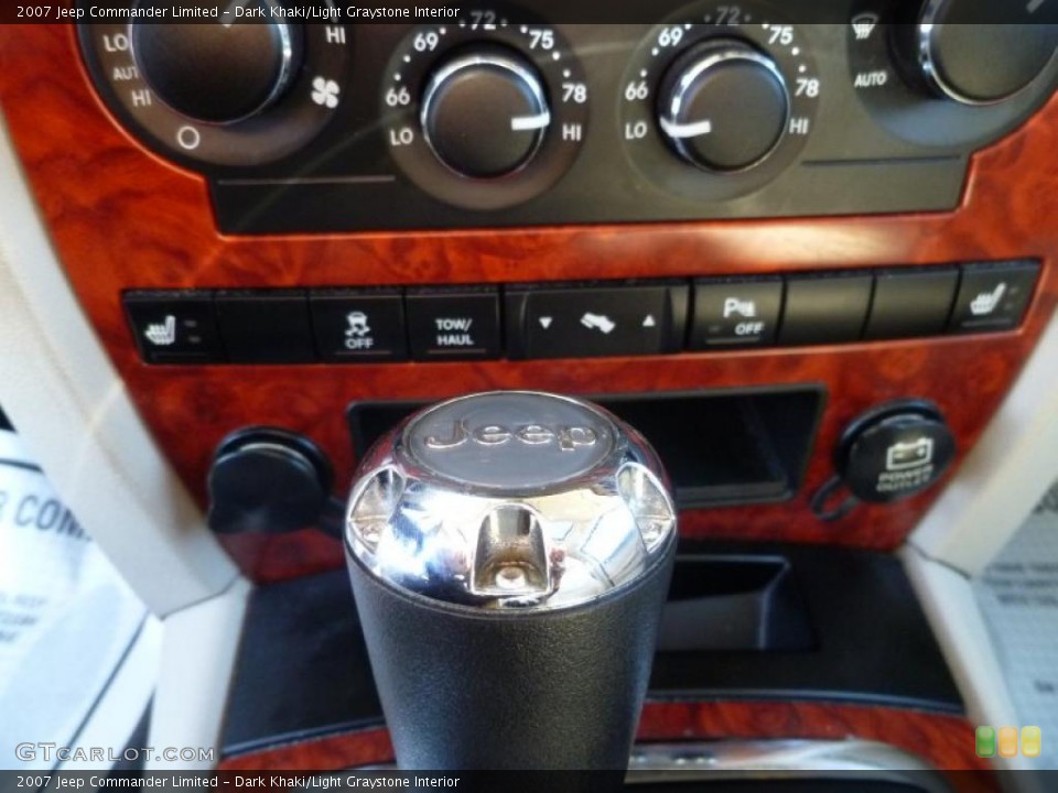 Dark Khaki/Light Graystone Interior Controls for the 2007 Jeep Commander Limited #45445595