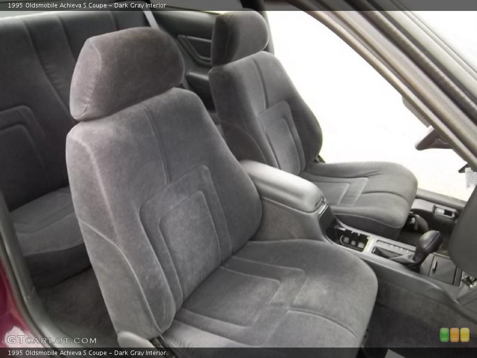 Dark Gray Interior Photo for the 1995 Oldsmobile Achieva S Coupe #45445803