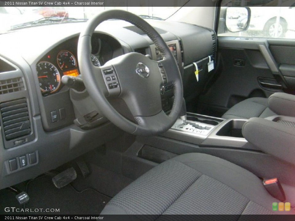 Charcoal Interior Photo for the 2011 Nissan Titan SV Crew Cab 4x4 #45452052