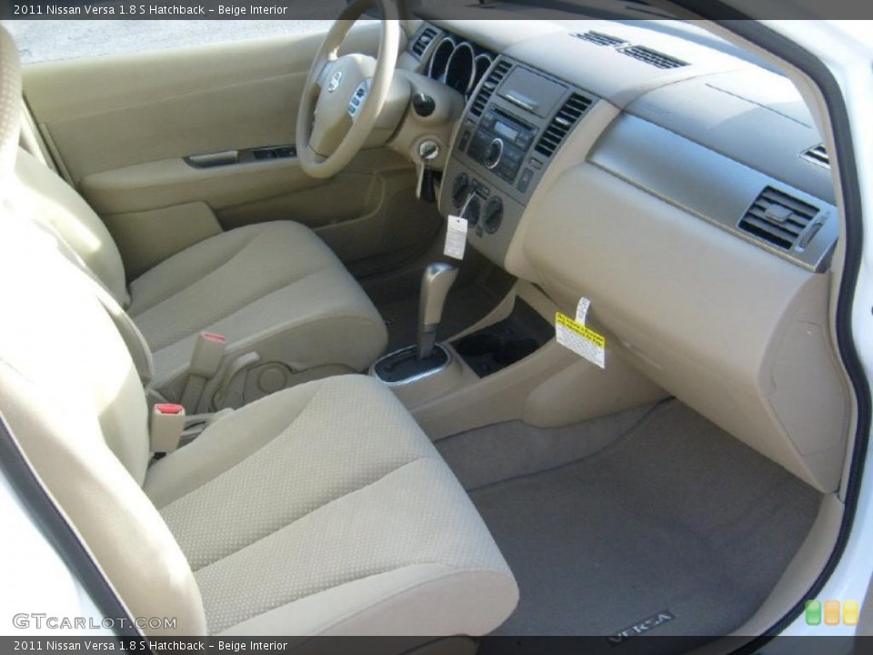 Beige 2011 Nissan Versa Interiors