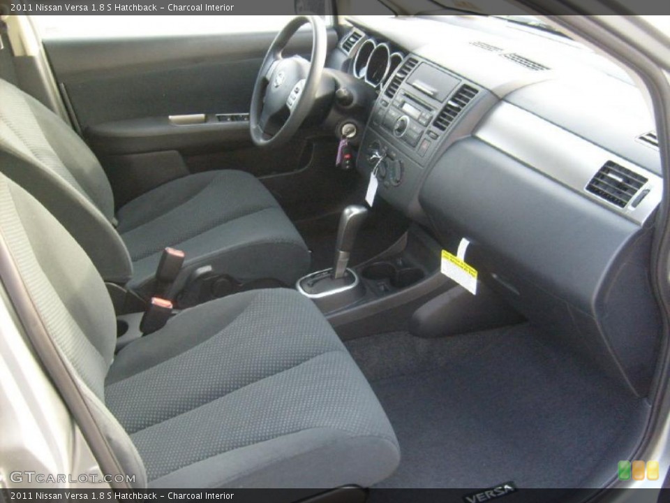 Charcoal Interior Photo for the 2011 Nissan Versa 1.8 S Hatchback #45454284