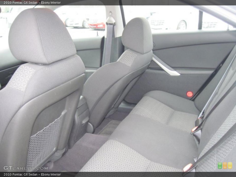 Ebony Interior Photo for the 2010 Pontiac G6 Sedan #45459517