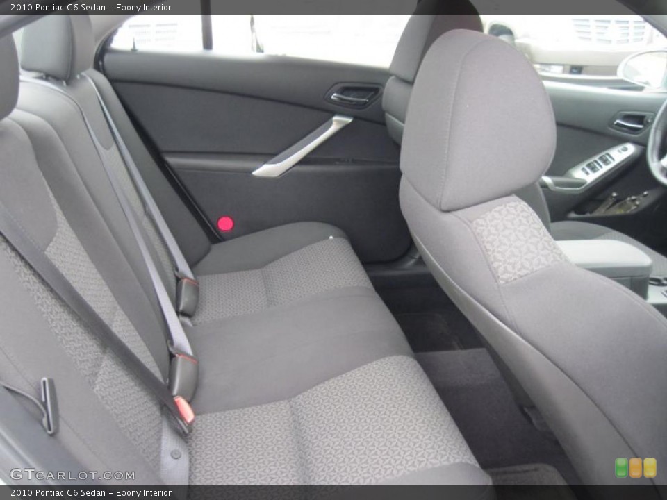 Ebony Interior Photo for the 2010 Pontiac G6 Sedan #45459533
