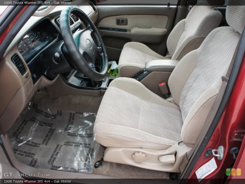 Oak Interior Photo for the 1998 Toyota 4Runner SR5 4x4 #45462354
