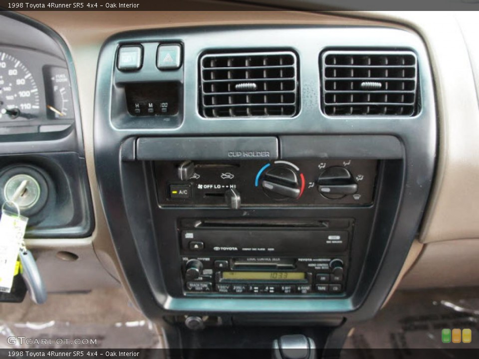 Oak Interior Controls for the 1998 Toyota 4Runner SR5 4x4 #45462362