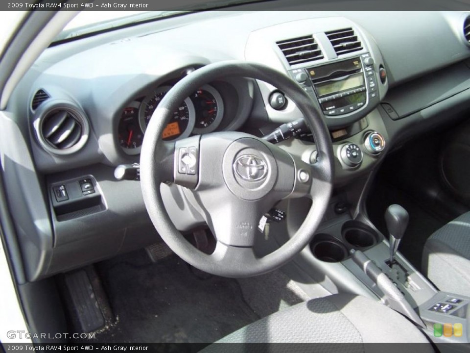 Ash Gray Interior Photo for the 2009 Toyota RAV4 Sport 4WD #45467714