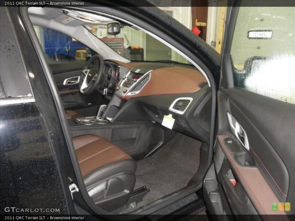 Brownstone Interior Photo for the 2011 GMC Terrain SLT #45468610