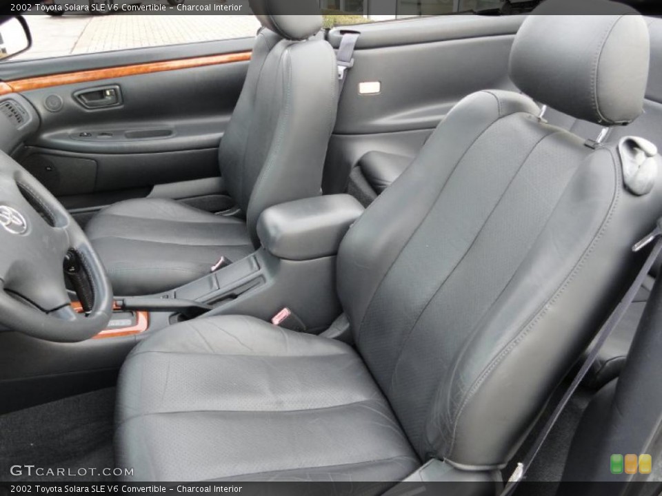 Charcoal Interior Photo for the 2002 Toyota Solara SLE V6 Convertible #45469038