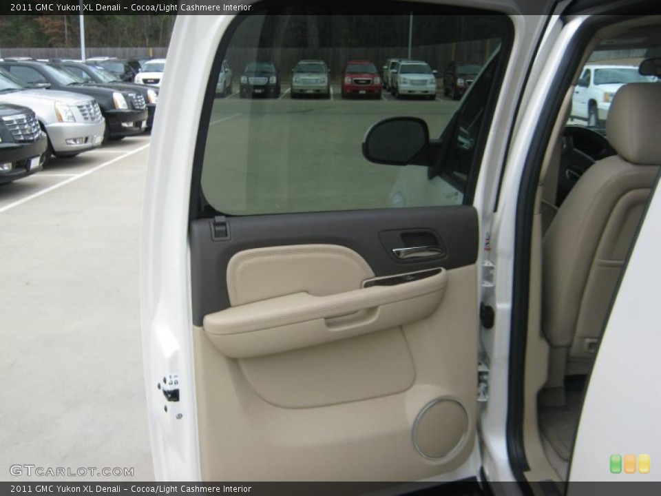 Cocoa/Light Cashmere Interior Door Panel for the 2011 GMC Yukon XL Denali #45472004