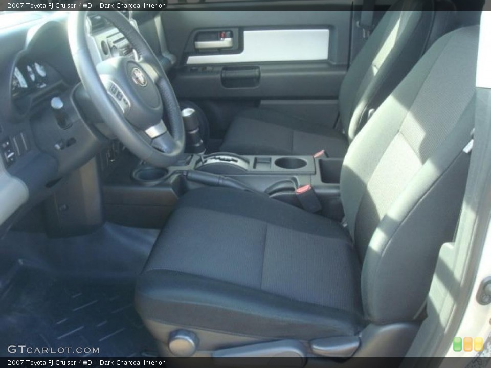 Dark Charcoal Interior Photo for the 2007 Toyota FJ Cruiser 4WD #45473832