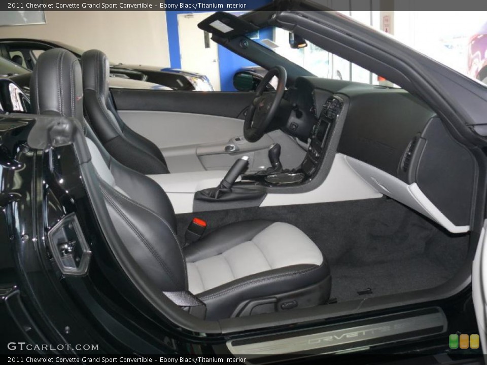 Ebony Black/Titanium Interior Photo for the 2011 Chevrolet Corvette Grand Sport Convertible #45479903