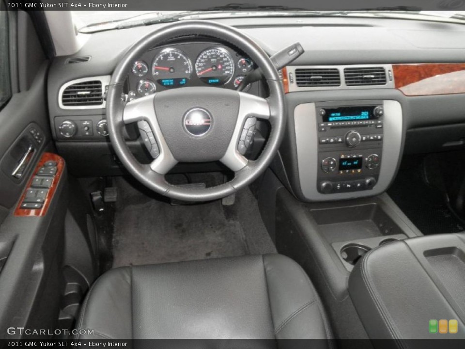 Ebony Interior Dashboard for the 2011 GMC Yukon SLT 4x4 #45480751
