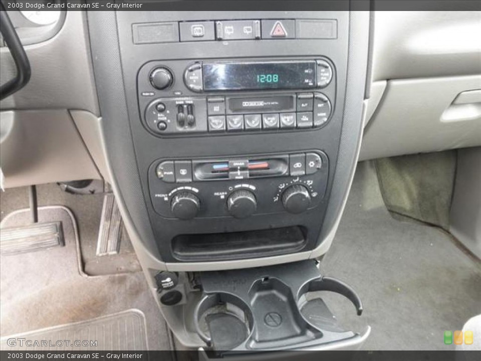 Gray Interior Controls for the 2003 Dodge Grand Caravan SE #45485166