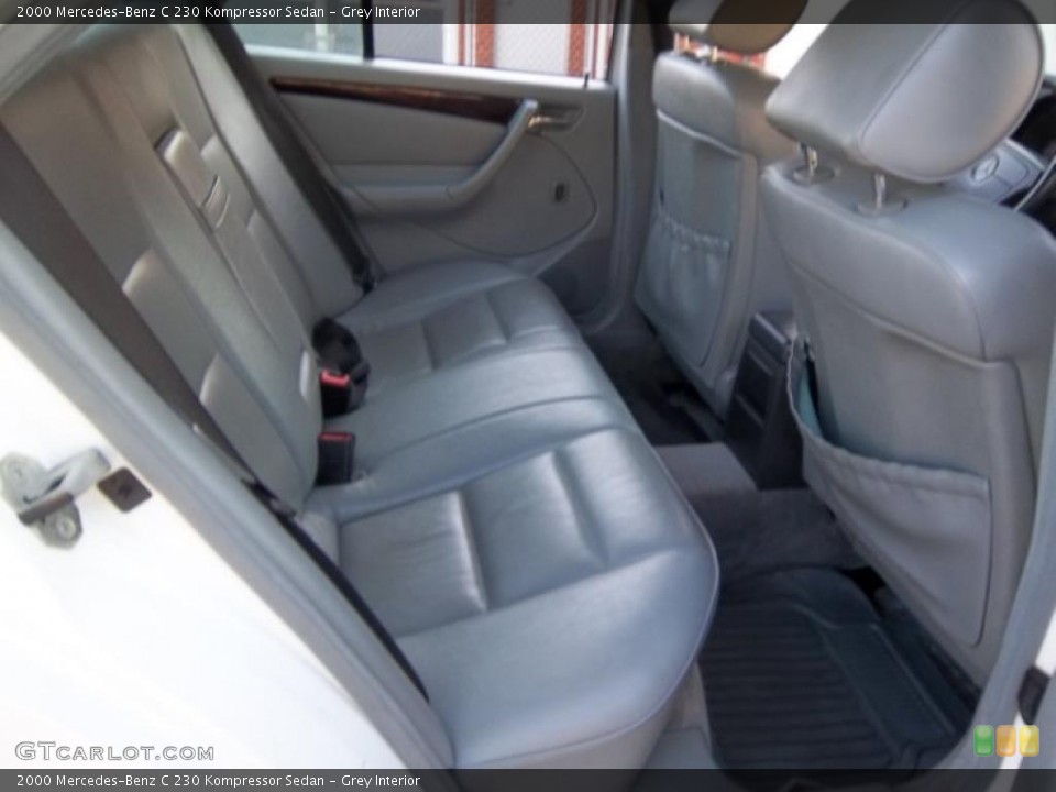 Grey Interior Photo for the 2000 Mercedes-Benz C 230 Kompressor Sedan #45487691