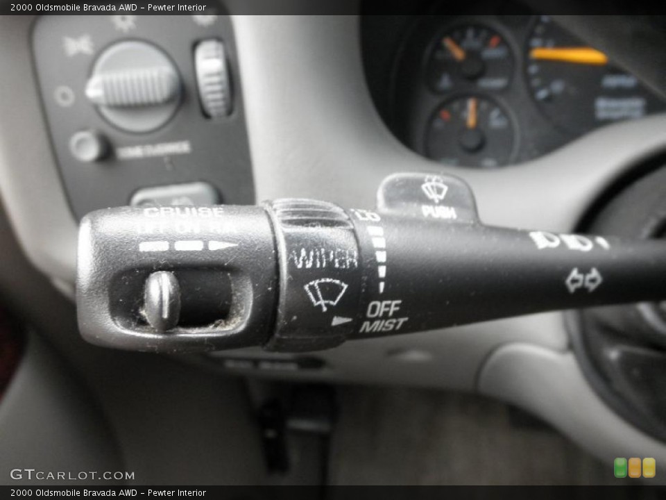 Pewter Interior Controls for the 2000 Oldsmobile Bravada AWD #45490220