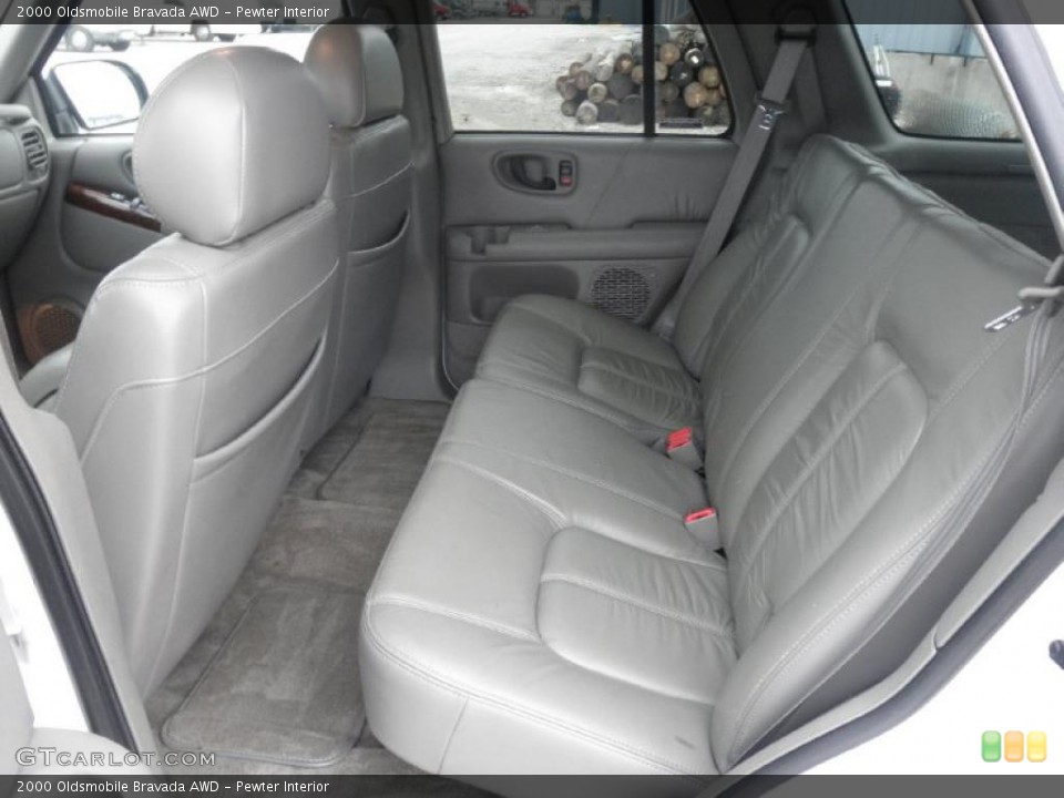 Pewter Interior Photo for the 2000 Oldsmobile Bravada AWD #45490236