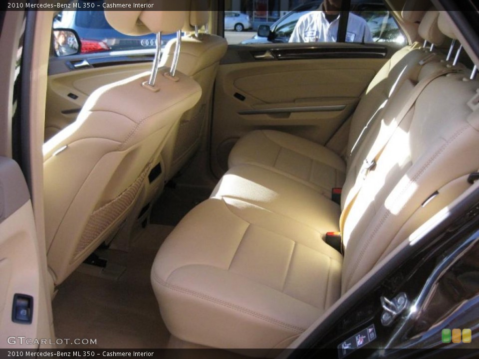 Cashmere Interior Photo for the 2010 Mercedes-Benz ML 350 #45493779